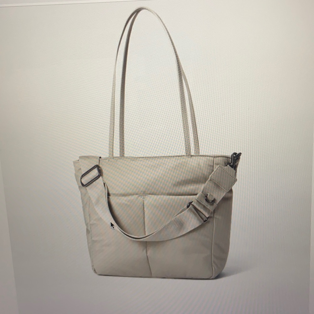 Mz Wallace Bowery Quatro Tote Small in Atmosphere